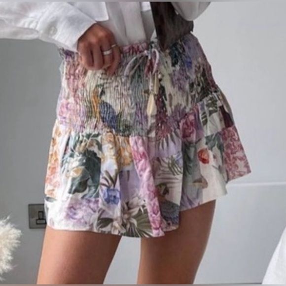 🌸 Zara Floral Smocked Pull-On Shorts | Size Medium | Boho Cottagecore - Picture 5 of 11